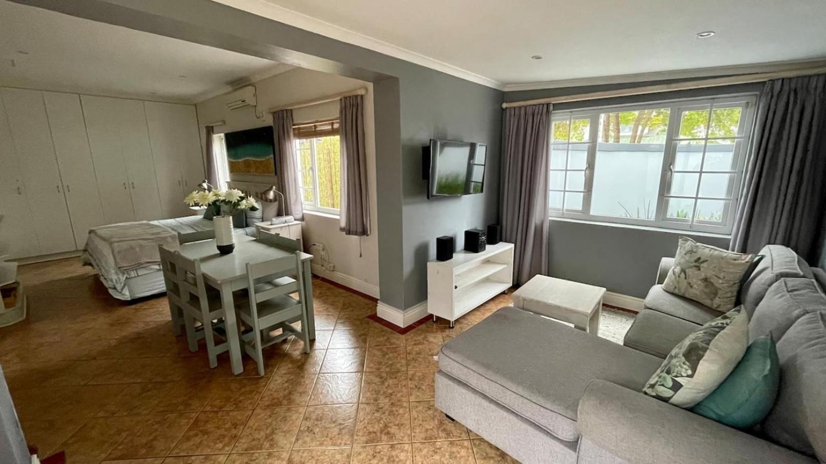 Cosy Private Cottage-Internet & Off Street Parking Port Elizabeth Exterior foto